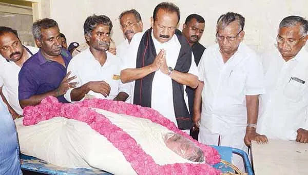 ravi- vaiko  